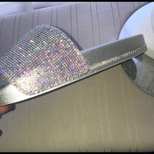Women’s metallic slip on sandals BNIB
